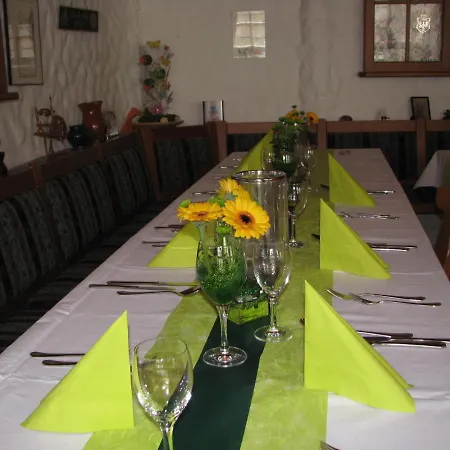 餐厅/迈因策尔图尔膳食旅馆