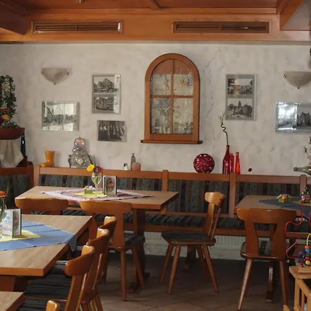 Restaurant / Mainzer Tor Gasthof 2*