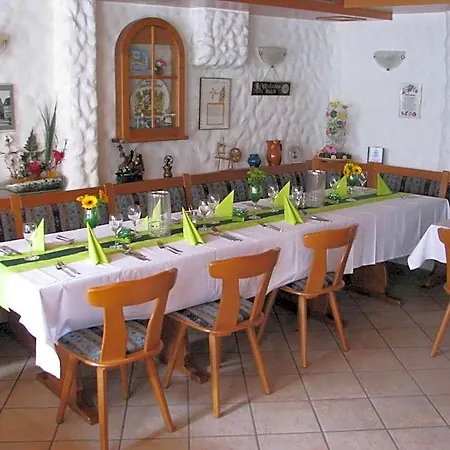 Restaurant / Mainzer Tor Gasthof 2*