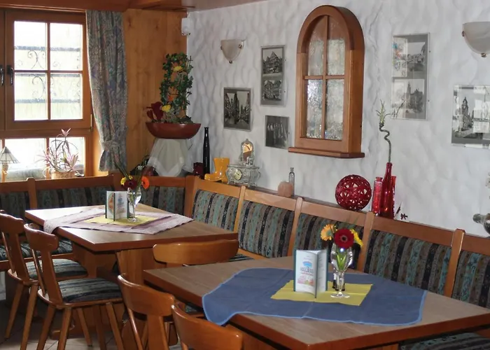 Restaurant / Mainzer Tor Inn 2*